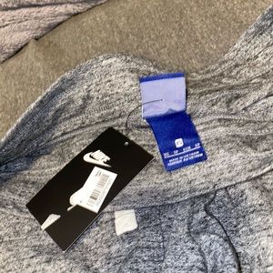 Nike Capri Joggers
